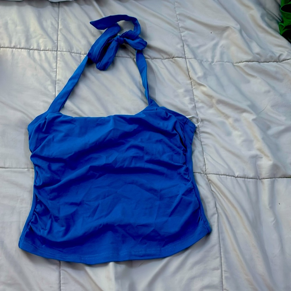 Halter top
